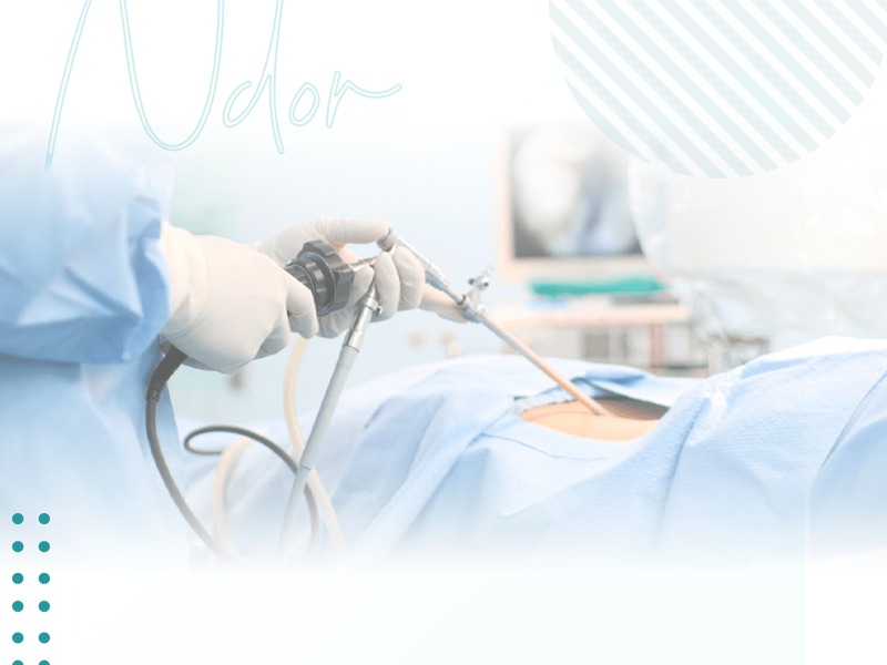 CIRURGIA MINIMAMENTE INVASIVA DE COLUNA